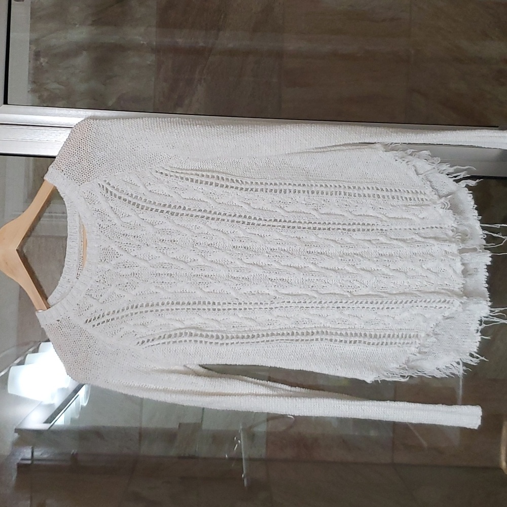 ruby moon Cable Knit Sweater w/Frayed Hemline